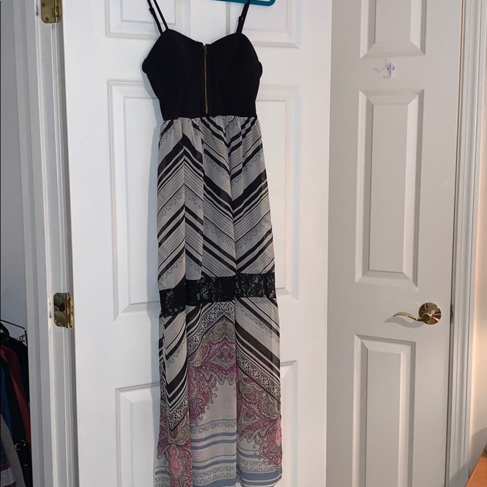 Maxi Dress Size M